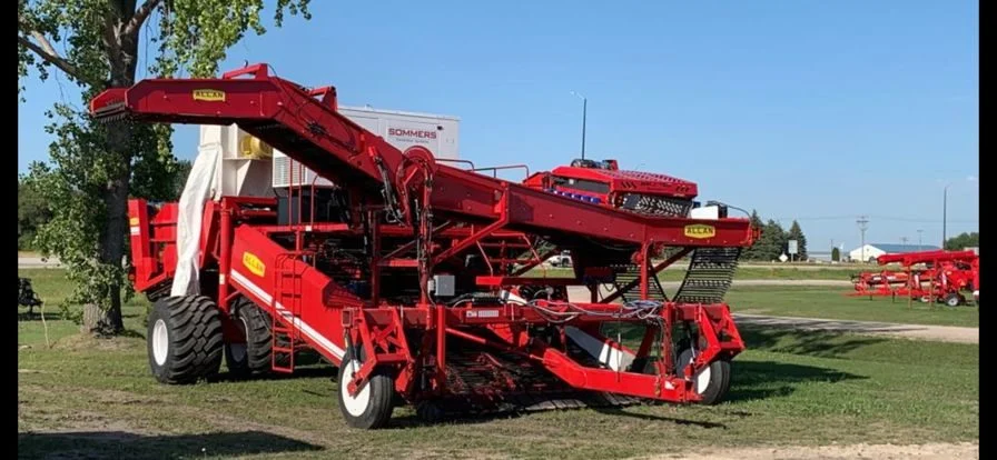 Allan 4-row-harvester
